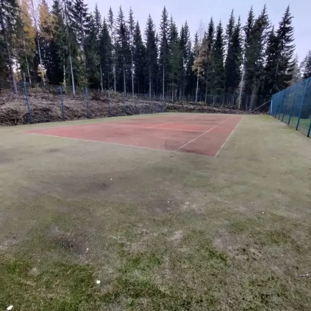 Tenniskenttä Hartola – pintamateriaali